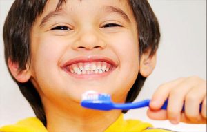 ترمیم دندان شیری کودک